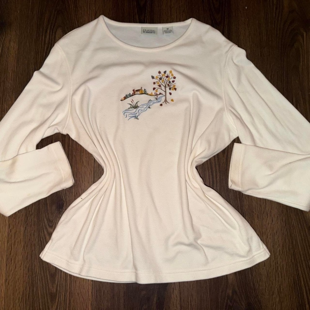 Vintage Classic Elements Embroidered Fall Long Sleeved Shirt